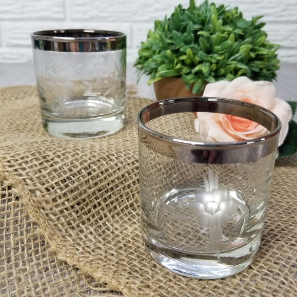 Etched glass silver rimmed candle holders - Picture 6 of 10
